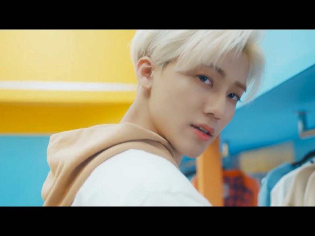 nct dream& #39;s déjà vu mv screenshots[ a thread ]