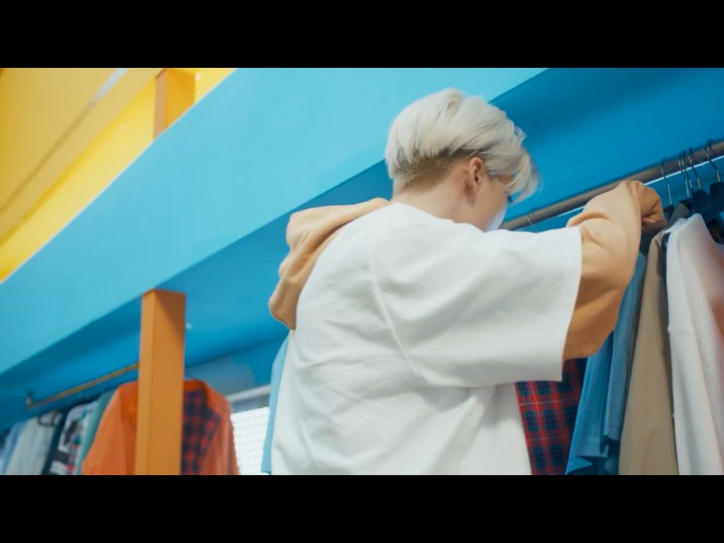 nct dream& #39;s déjà vu mv screenshots[ a thread ]