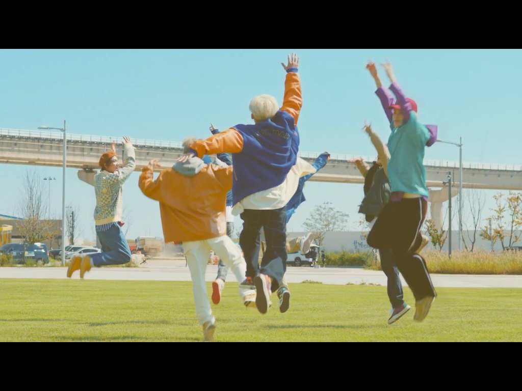 nct dream& #39;s déjà vu mv screenshots[ a thread ]