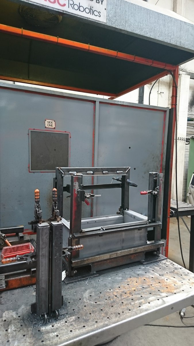 burleyfires's tweet photo. @ExcellMetalSpin We agree! Hand-crafted is lovely when it comes to knitwear but in a wood-burning stove, there is no comparison to #welding by robots. Our plate steel sections are 5mm and 8mm thick & #robotically welded so we know that the weld has been applied in exactly the right place #ukmfg https://t.co/ErdG7Cuw7d