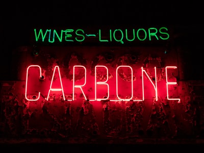 miltonkeynetaxi's tweet image. Photo By Narain Jashanmal | Unsplash - via @Crowdfire  
 #moneysaving #graphicdesigntutorials #photobooth #bookclub #winepairings