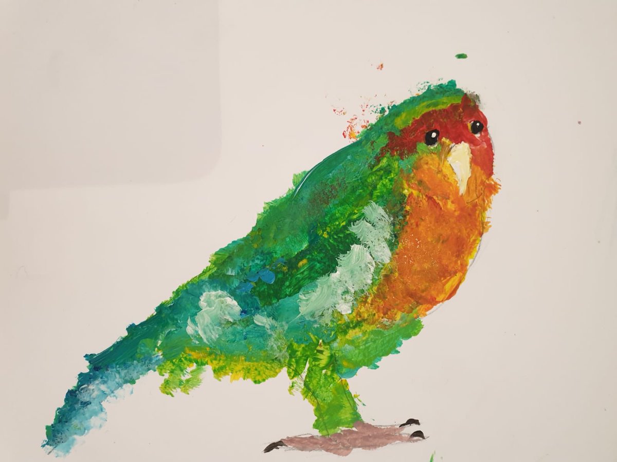 startStudiosUK's tweet photo. In Drawing and Painting class, the kids continued their study of the parrot, this time using acrylics to paint it. 
#startstudiosuk #openealing #artclass #childrenart #kidsart #acrylicpaint #parrot #bird https://t.co/OIpS3DZU2v