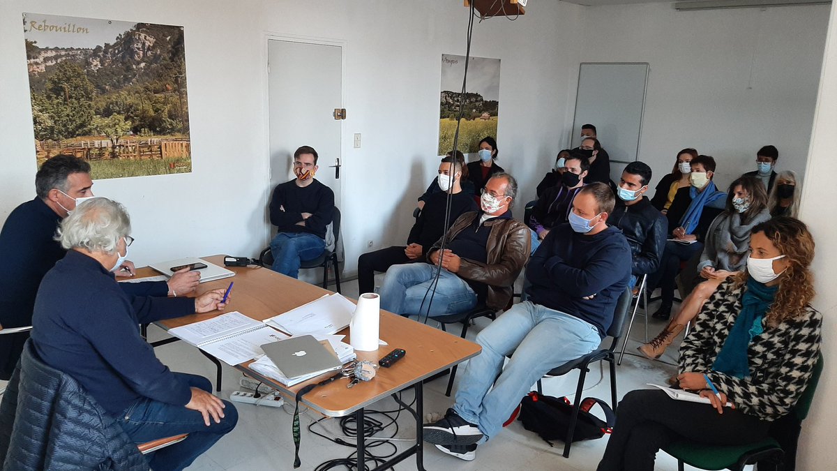 Aujourd'hui c'est réunion du personnel, avec au programme : bilan de cette année... "inédite" covidienne...on parle projets, formation /médiation / inclusion numériques, protocoles covid, publics et bien sûr perspectives 🤩
#formationprofessionnelle #inclusion #mednum #var