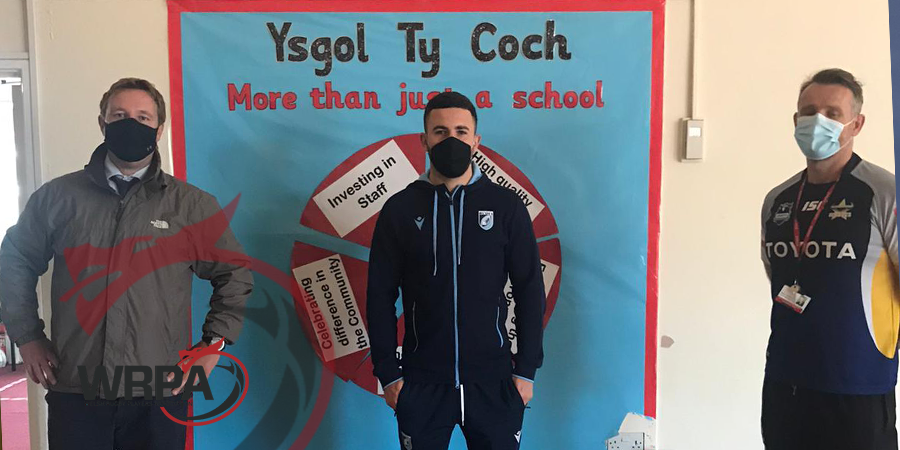 theWRPA's tweet photo. It's important for us to see our members develop both on and off the field. After completing an autism awareness course @cardiff_blues' @Aledsummerhill will now be an ambassador for @Ysgoltycoch! 

Big thank you from us to all staff and pupils at Ysgol Ty Coch for your support! https://t.co/39rS6OTmaO