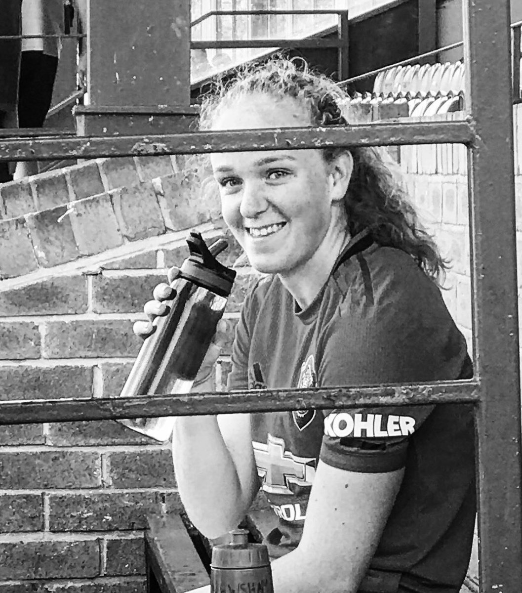 One year today <a href="/laramillerxo/">Lara Miller</a> fully ruptured her ACL vs Arsenal - It’s been a big year but it’s great to see her back fully fit - playing + most importantly smiling again ❤️ Well done for all your hard work 👊🏻