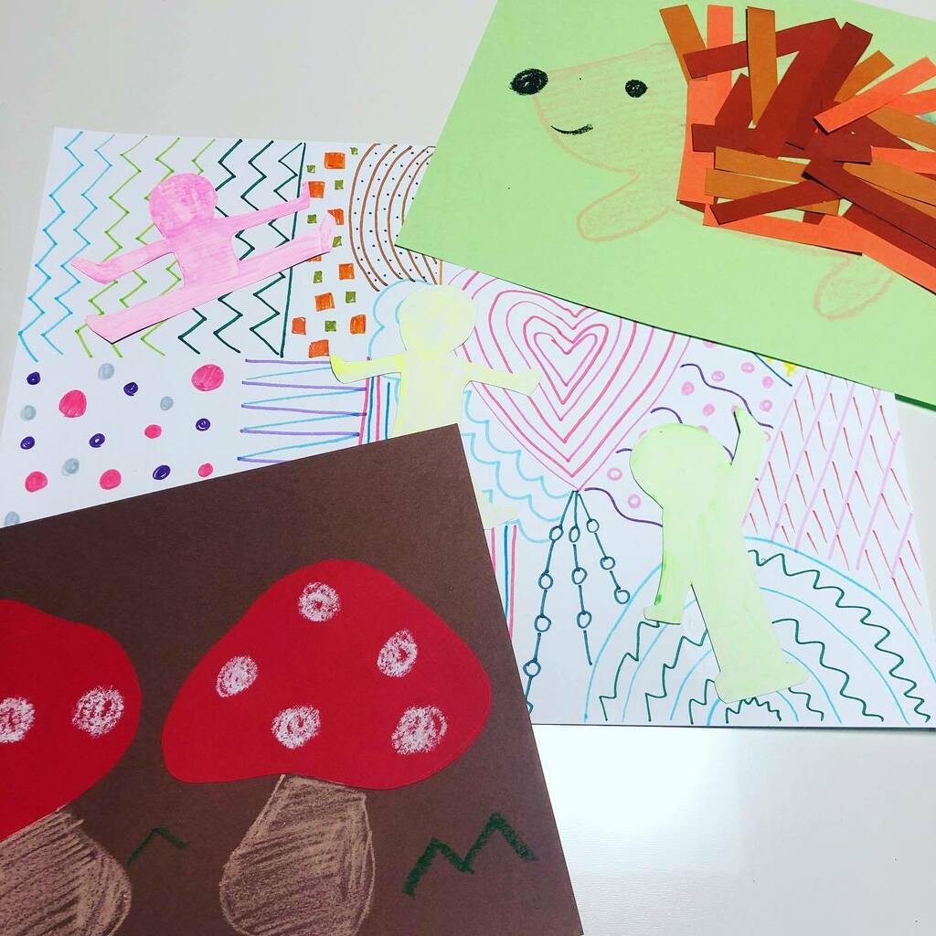 出張授業のための試作
Trail for outreach programs 

#craftideasforkids 
#craftideas 
#outreachprogram 
#autumcraft
#幼児教育
#出張授業
#絵画造形
#秋の保育園製作
#followbackinstantly instagr.am/p/CGG84d4Hcxc/