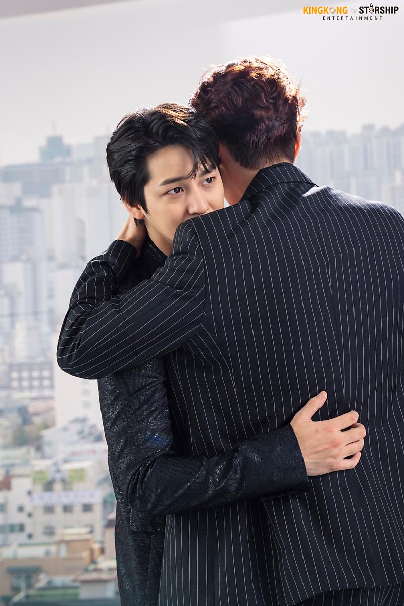 kimbeomid's tweet photo. 091020 Kim Beom Photo Update

Cr. kkbyss Naver
.
.
#김범 #kimbum #kimsangbum #boysbeforeflowers #koreandrama  #drakor #bumsso #boysoverflowers #thetaleofgumiho #金范­
#金汎 ­#爱金范 ­#キムボム #김배우 #배우김범 #TaleOfTheNineTailed https://t.co/Yy1RAe0c9h