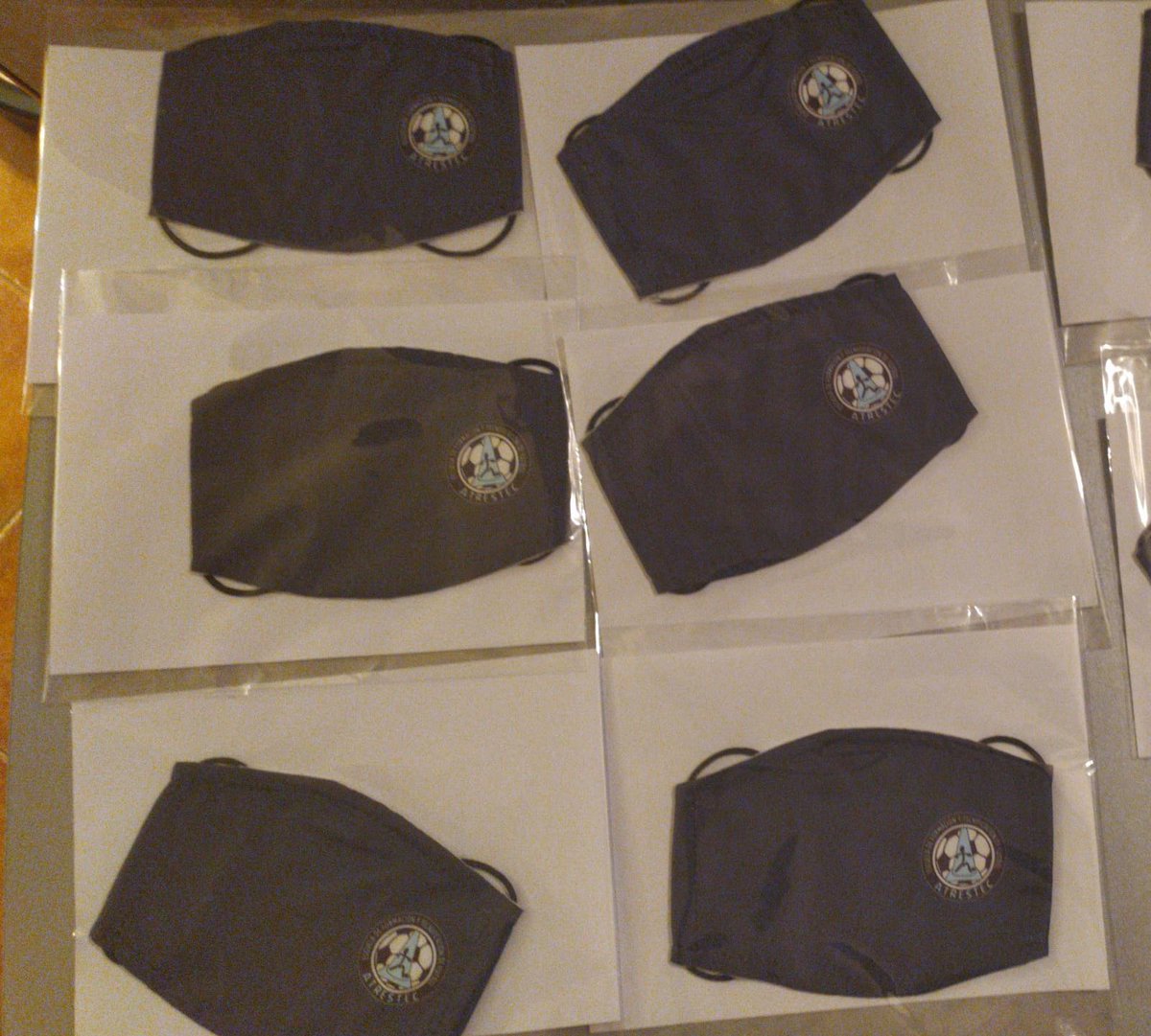 Ya están preparadas las mascarillas para nuestros alumnos #atrestec #tecnificacion