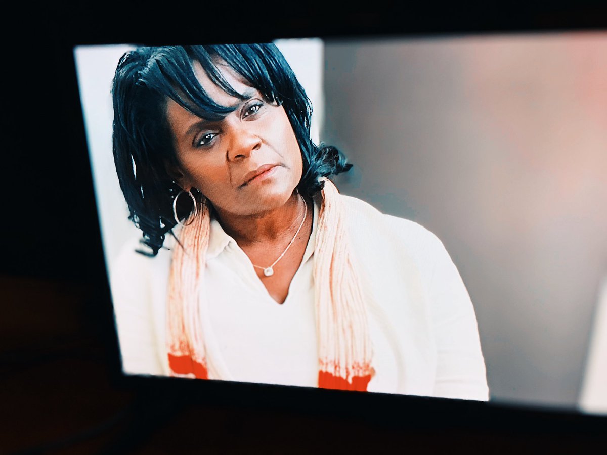 angelwings4217's tweet photo. BTS with my newest project #enjoyingtheride
#africanamericanwomen 
#womeninfilm https://t.co/ADBiLn23DZ