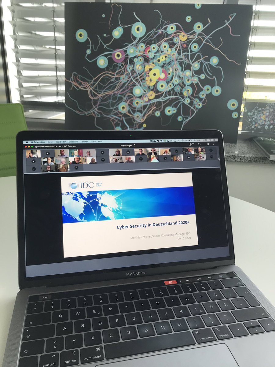 TGrabitz's tweet photo. Fast allein im Büro aber doch gut vernetzt - los gehts beim Pressedialog zu #idccybersec20 mit @RWernerTrend1 @TrendMicroDE @IDC_Deutschland https://t.co/ec53UIfdlY