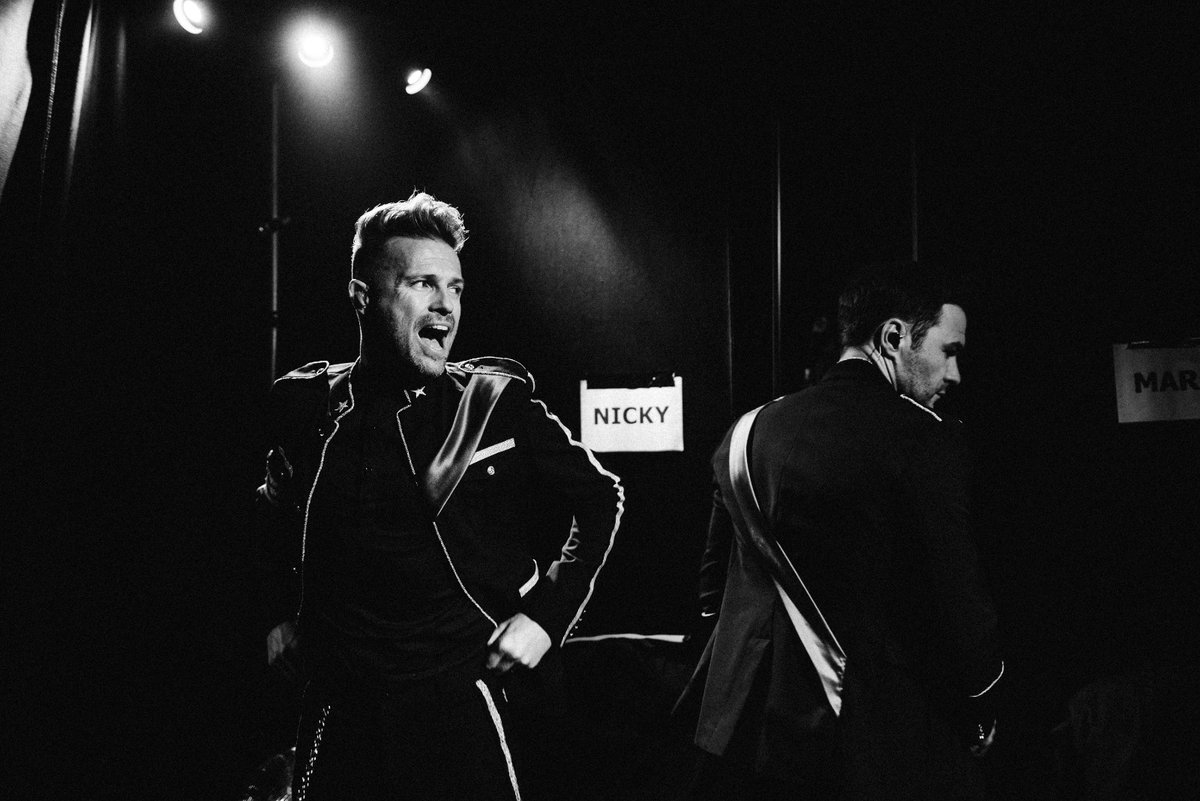 westlifemusic's tweet photo. 🎉 Happy Birthday @NickyByrne! 🎉 https://t.co/msXaCsYNDm