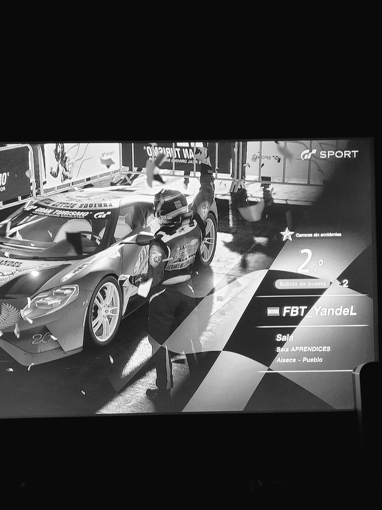 PGMartinez26's tweet image. P2 en sala aprendices de la @MotorsportDas Personalmente, creo que ya me tocaba después de tantos incidentes, muy contento con mi resultado y por supuesto, buen trabajo durante toda  la semana de nuestro equipo. Es de agradecer a todos sois unas maquinas. @BulletsFurious
