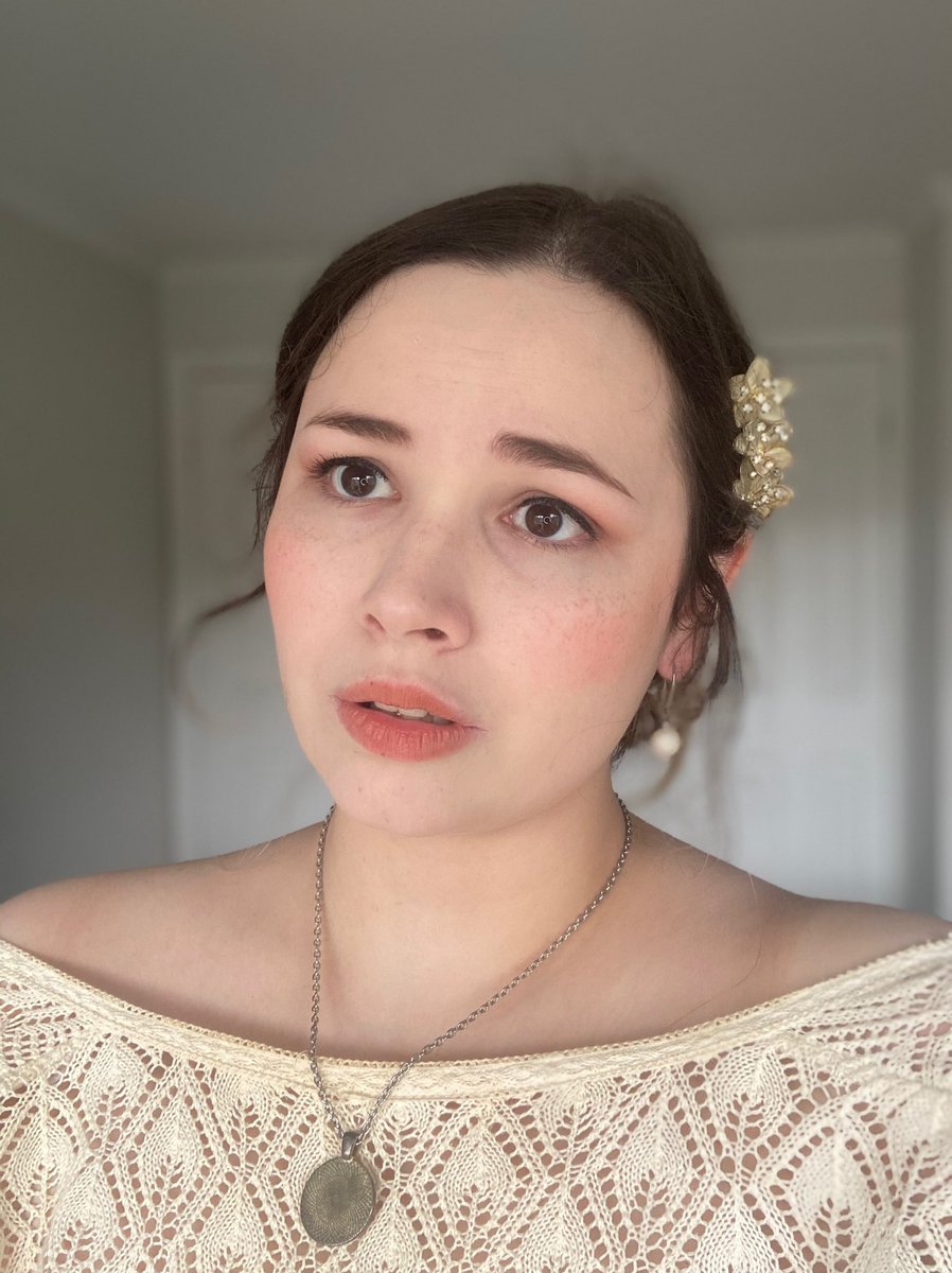 what_katydid's tweet photo. In honour of @haunting releasing #thehauntingofblymanor on @NetflixANZ tonight I did a cheeky costest of @VictoriPedretti ‘s Nell! Can’t wait for what @flanaganfilm has cooked up this time!! https://t.co/f4kxdgi41v