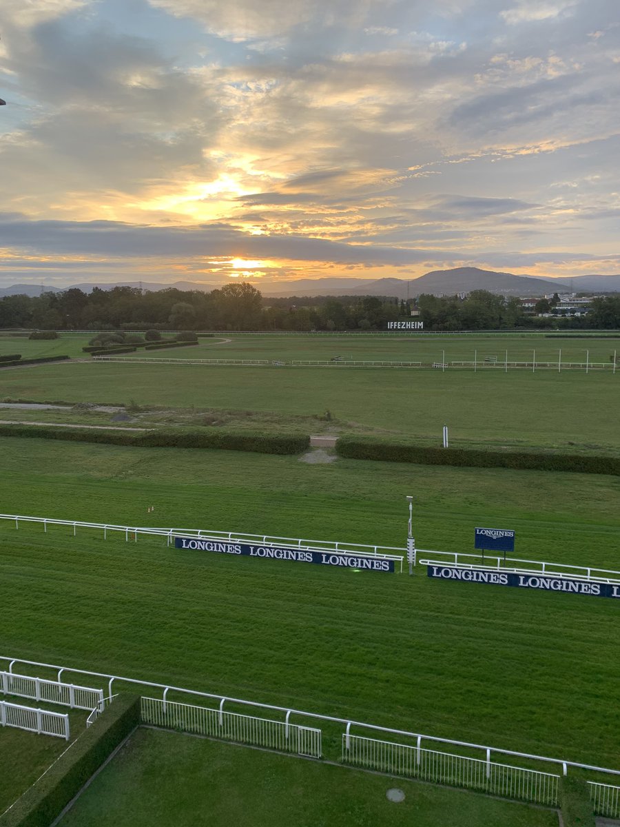 Galopprennbahn Baden-Baden · Iffezheim tweet media