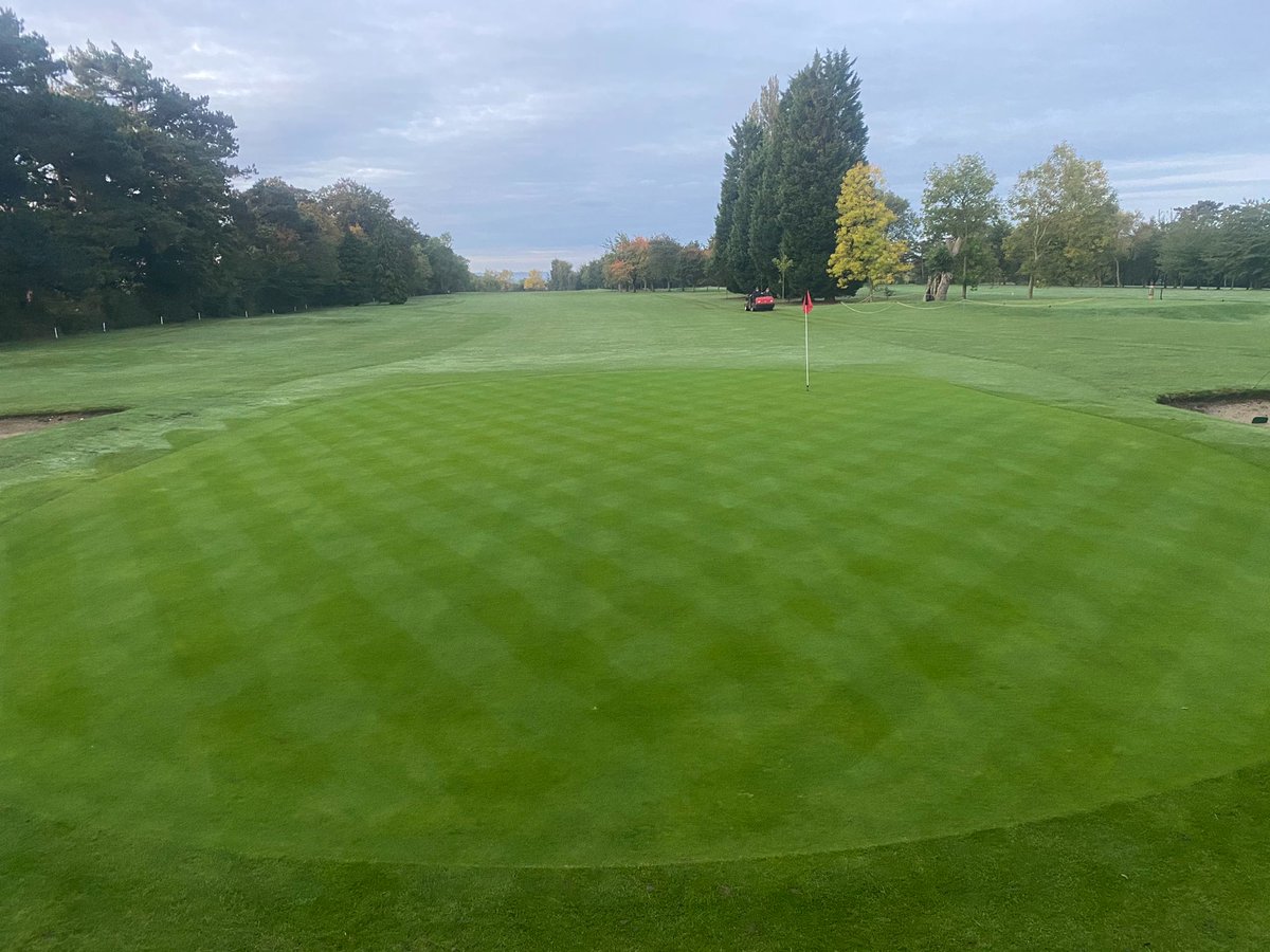 AnyProCo's tweet image. Greens looking good @Bedfordcgc