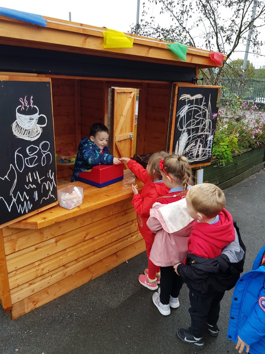 PentrerGraig's tweet photo. Loving our new role play shed!! “ Cosy cafe” this week #pglit #pgppse https://t.co/IuRSCVHuNq