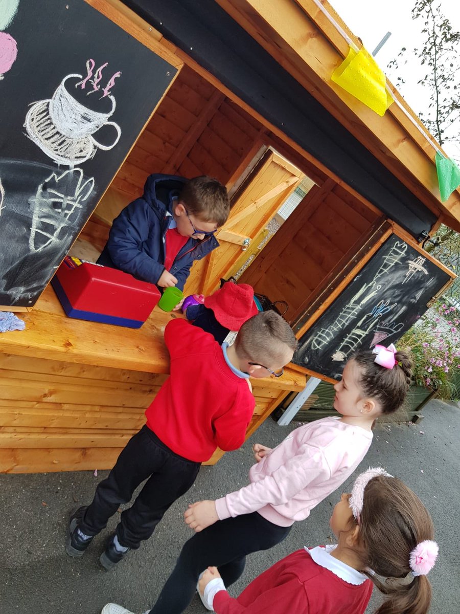 PentrerGraig's tweet photo. Loving our new role play shed!! “ Cosy cafe” this week #pglit #pgppse https://t.co/DHHMroxz4g