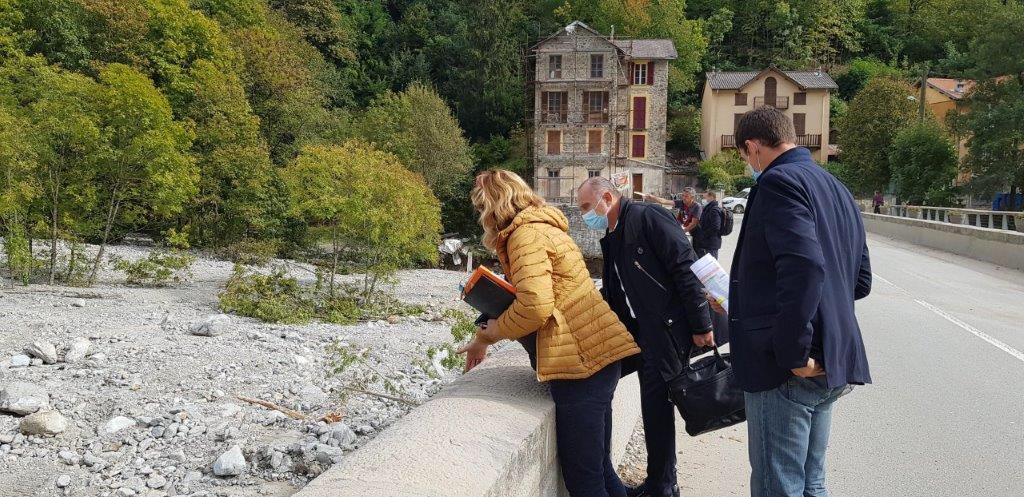 A la rencontre des habitants et élus locaux de la communes meurtrie de Saint-Martin-Vésubie. Nous souhaitons avec nos experts et nos agents généraux apporter une aide financière immédiate et tout le soutien exigé par les circonstances exceptionnelles. #TempeteAlex #AlpesMaritimes