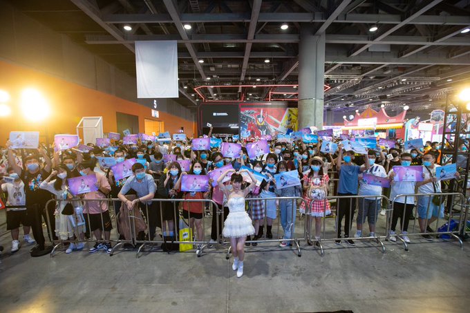 Twitterのコスプレ画像36