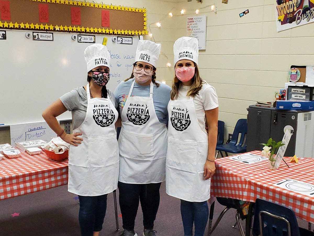 Three of our amazing teachers just opened up Mama's Pizzeria. They are serving up a great dish of Main Idea. #ItsShowtime #featurefilmfriday #wecauselearning  <a href="/CarverES_RH/">GWC Elementary</a>