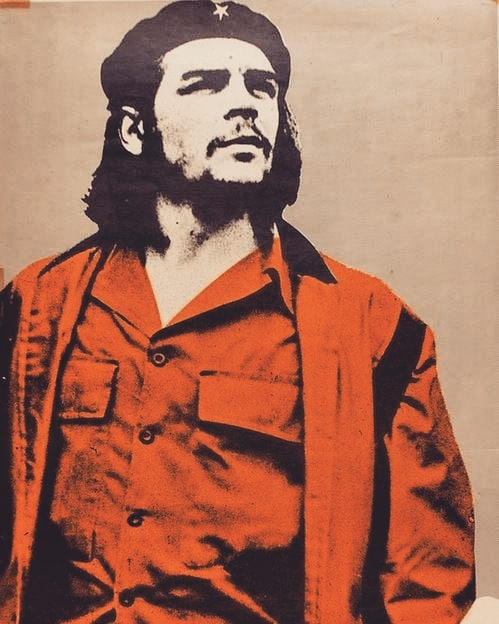 eternalhunza's tweet photo. "Better die standing than to live on your knees"
53rd martyrdom anniversary of the great revolutionist.
#CheGuevara #freepoliticalprisonersofhunza #HunzaSitin https://t.co/BzLq1djpyg
