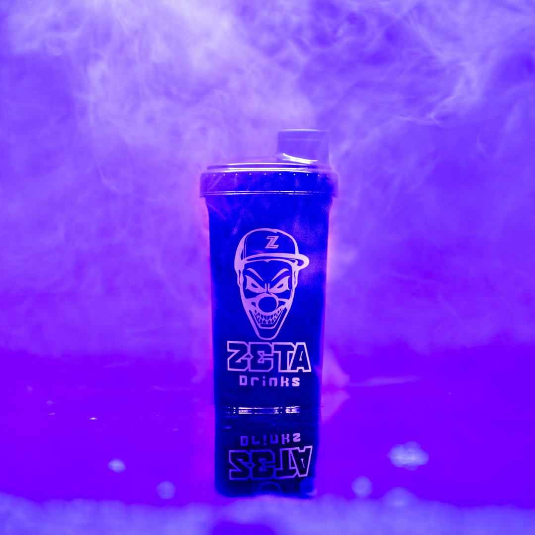 zdrinksenergy's tweet photo. Este finde se juega a "_______________" (Sólo respuestas incorrectas)
Fotografía y edición: @kukfilmsproductions

#cosasdegamer #juegosdigitales #generaciongamer #gamerofinstagram #shaker #culturaurbana #estilourbano #zetadrinks #videojuegos #gamersespaña https://t.co/m4ngROMUiU