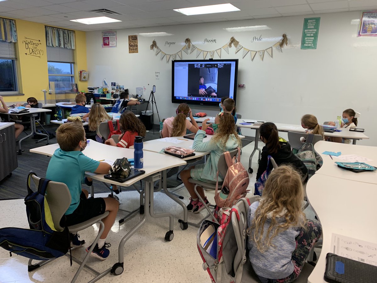 Sara Neill tweet media