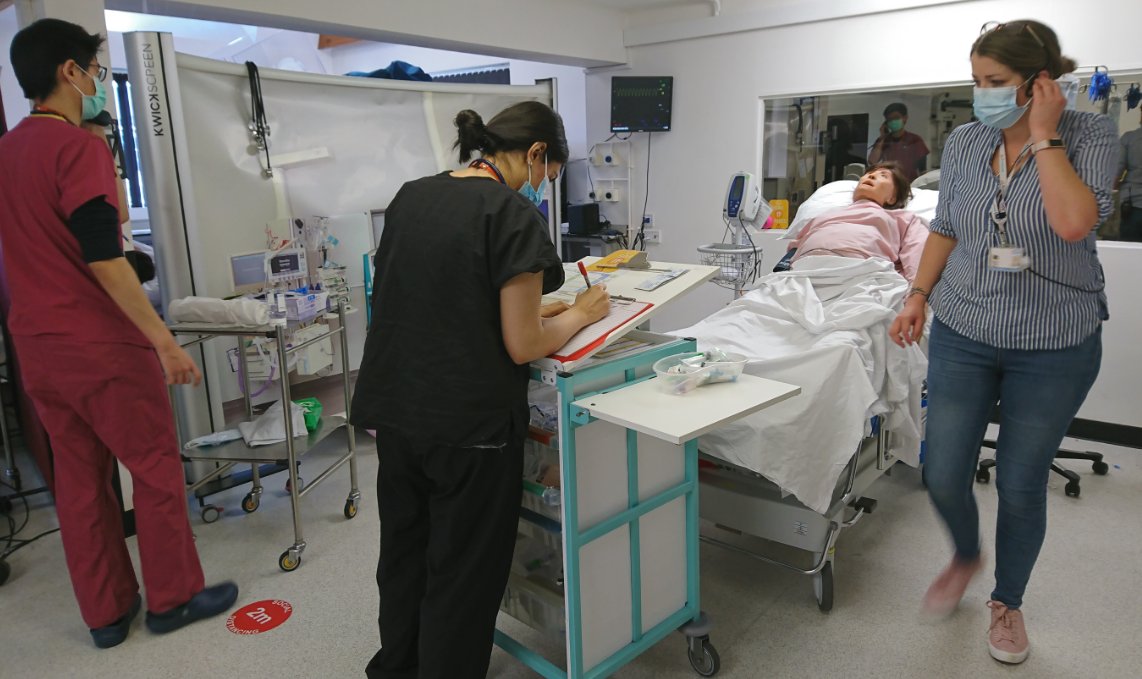 BHTMedEd's tweet image. Today in the #SimSuite at SMH, @BucksHealthcare is #ReproductiveHealth Study Say for @UoB_medic students. Here are the morning scenarios in #DavidBrown and #AstonHouse Training Suites

@BHTUGMedEd #BHTMedEd #medicaleducation #BHT