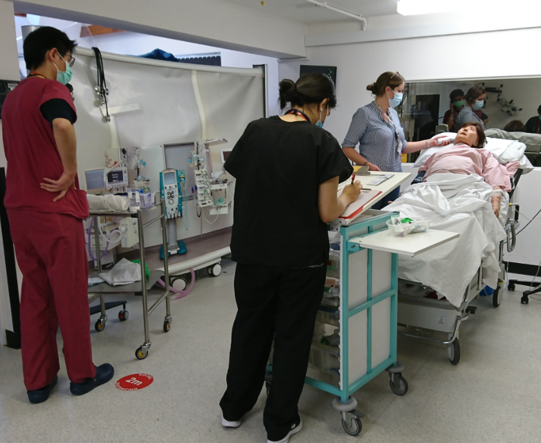 BHTMedEd's tweet image. Today in the #SimSuite at SMH, @BucksHealthcare is #ReproductiveHealth Study Say for @UoB_medic students. Here are the morning scenarios in #DavidBrown and #AstonHouse Training Suites

@BHTUGMedEd #BHTMedEd #medicaleducation #BHT