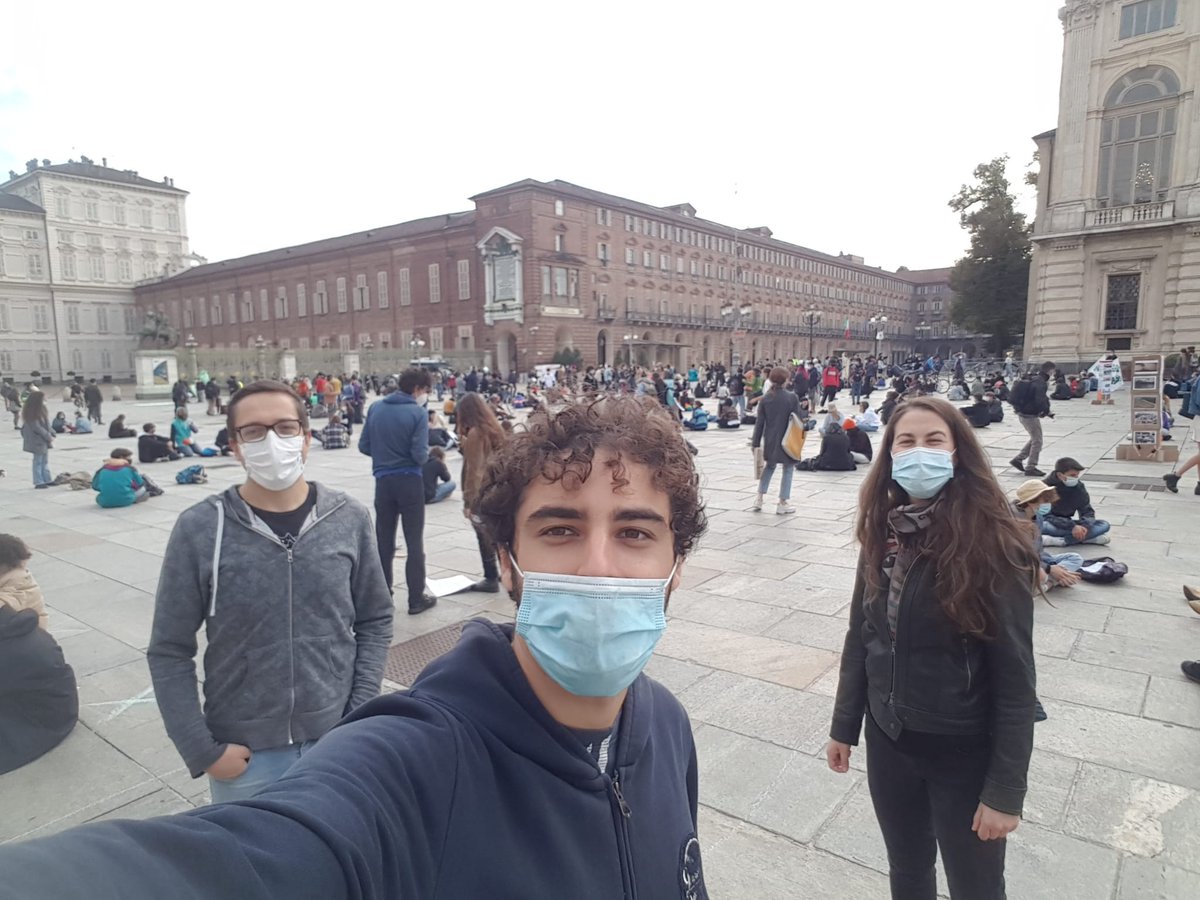 waterview_it's tweet image. Not all infections are bad! We continue spreading awareness on the importance of acting responsibly to take care of our planet and stop climate change, one person at a time #FridaysForFuture #climatechange #responsibility