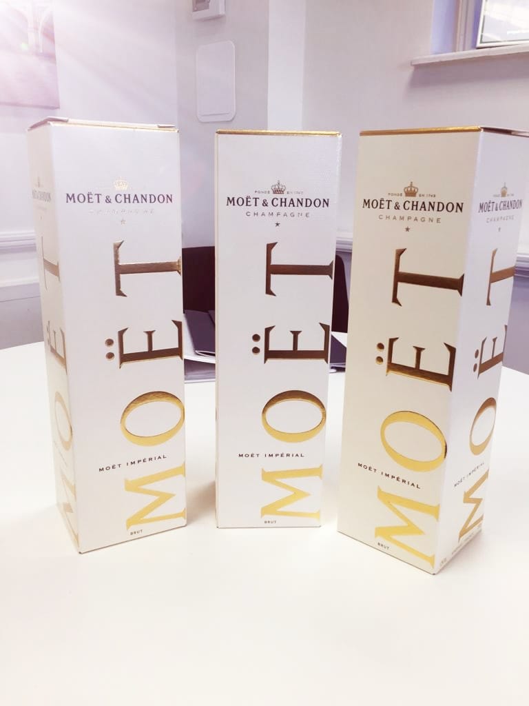 Hamptons_GX's tweet photo. What a lovely start to the day, received from a happy Landlord. Happy Friday 🏡🥂🎉
#Hamptons #Lettings #Happycustomer #gerrardscross https://t.co/KYTV2tTFrq
