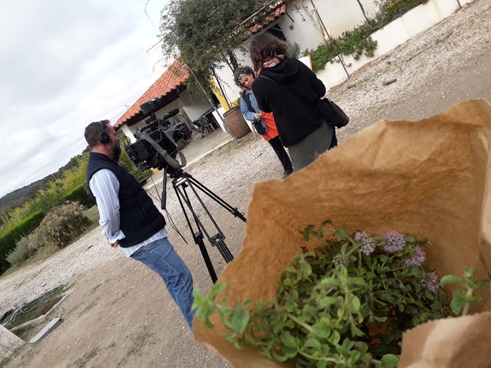 panherma's tweet photo. Inspiring visit to #ErvitasCatitas where we learnt about #organic production of aromatic herbs + essential oils!  @newbieH2020 #newentrants to #farming in Southern #Portugal https://t.co/AoUhby7Itw https://t.co/Qft0j17KRb