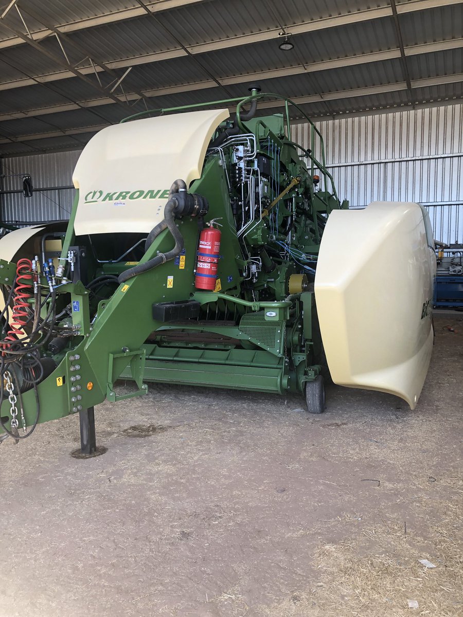 FOR SALE.  2018 krone 8 stringer. 49k bales. Ready to got make some heavy bricks. $225,000+gst  located at swan hill 0439154909. I will also have a 2019 model for sale soon as well. Please retweet