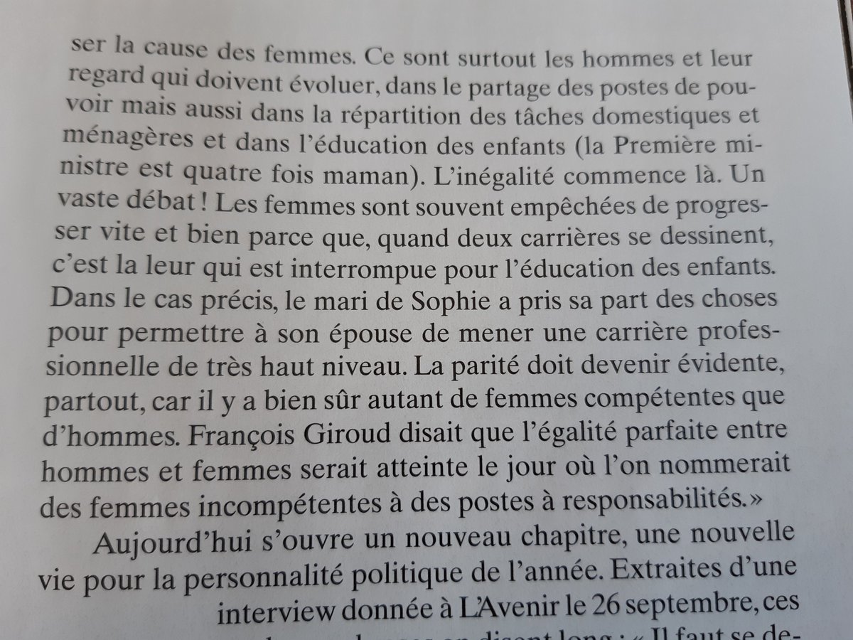 LaurentDep's tweet photo. @FreresSarah @ParisMatchBe Bonjour Sarah, en laissant la responsabilité du choix de la titraille à celui qui l'a posé, je pense qu'il faut aussi mettre en avant ce paragraphe issu de l'article que tu pointes du doigt. Bien à toi. https://t.co/L3IWFiA7JV