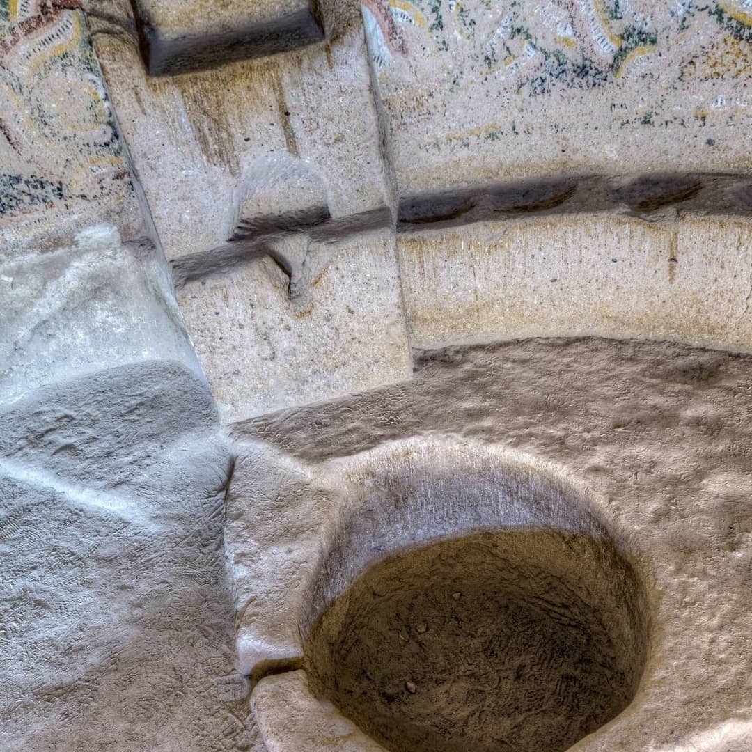 VisitCappadoci4's tweet photo. Cross (Hacli) Church in Red Valley #Cappadocia #Turkey #readytogo https://t.co/036sjv9s9A