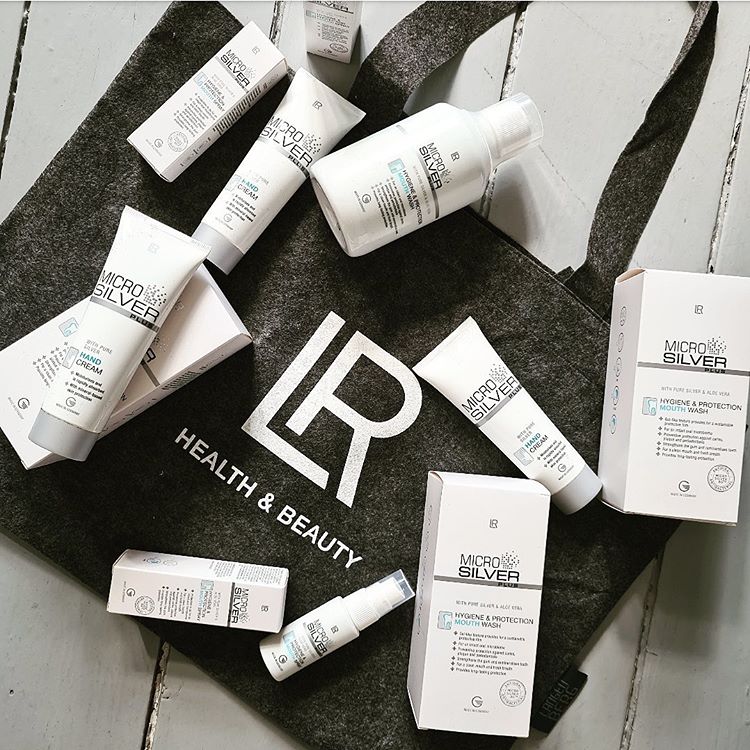 lrpolandcom's tweet image. Podrażniona #skóra? 
Trudno gojące się rany? zły stan cery?
#kosmetyki  #microsilver #antybakteryjny #antywirusowy  #mikrosrebro #wirusy #bakterie #czystaskóra #czystacera #oczyszczanieskóry #kosmetykispecjalistyczne #profesjonalnekosmetyki #dobryskład lr-poland.com/produkt-katego…