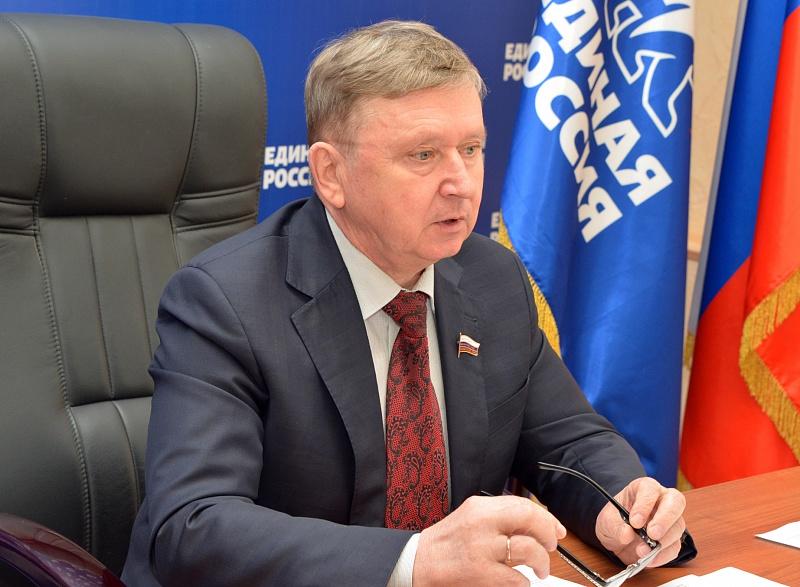 20.10.2020 с 11-00 до 13.00 в Южской ОП (ул. Советская, 13) проведет прием граждан депутат Ивановской ОД Гришин Владимир Сергеевич. 
Запись на прием и дистанционный прием по т 89806875501, 21901, эл.адрес er@yuzha.ru
 Обязательно наличие средств инд. защиты (маски. перчатки)