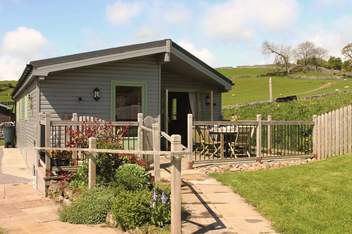 New featured links 'Farm Escapes'. Not only do some of our owners offer a beautiful accessible escape they are also running working farms! Featured properties are The Calf Shed, Cheese Room Cottage, The Old Farmhouse and Daisybank Cabin #farmstay #access 
accessibleholidayescapes.co.uk/escapes/?featu…