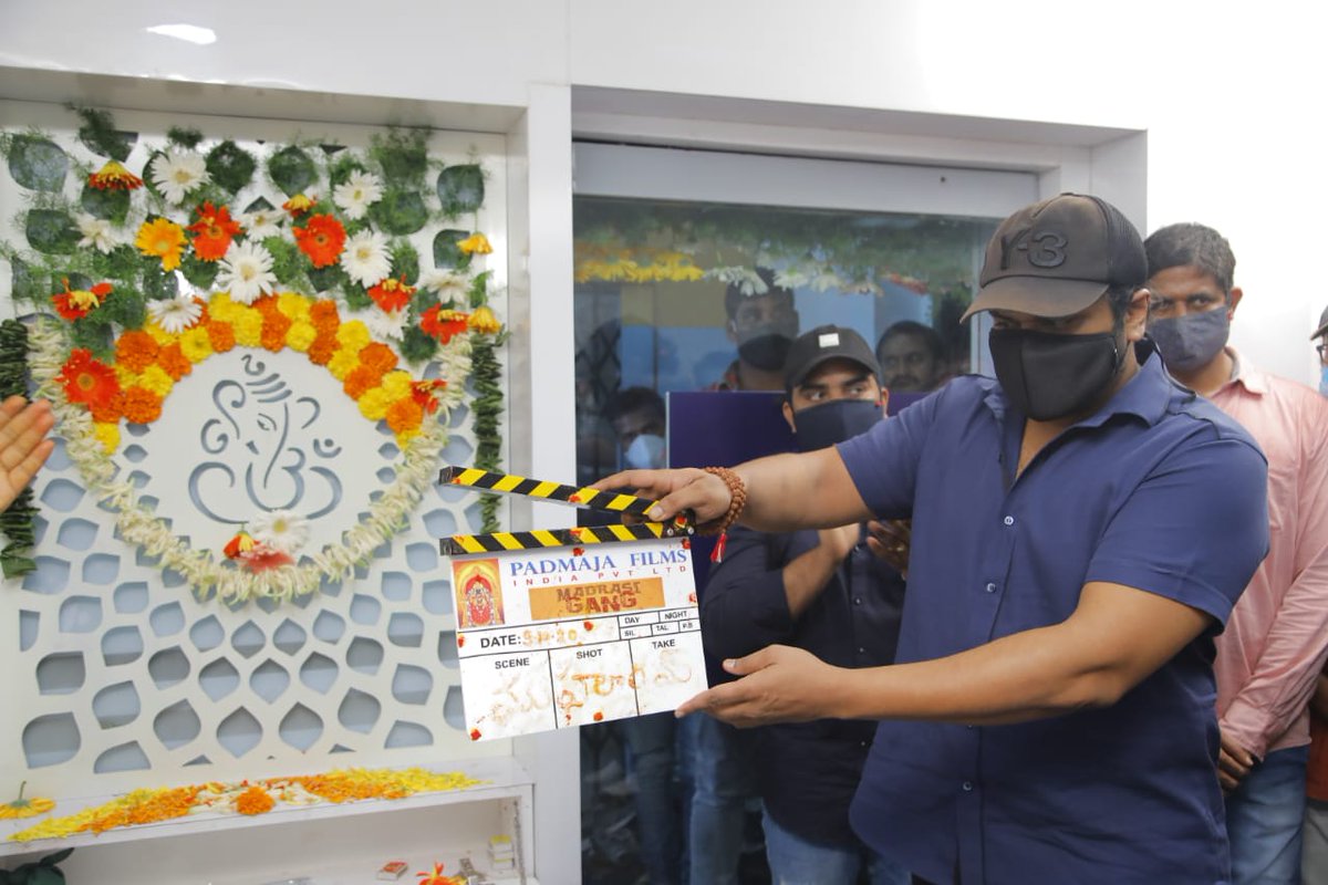 tazacinema's tweet photo. #MadrasiGang begins...!!
Clap by @HeroManoj1.
A crime drama to be directed by @itsAjayAndrews,
Produced by @SNReddy09 under
#PadmajaFilmsIndiaPvtLtd. https://t.co/Q8E4QmsmXc