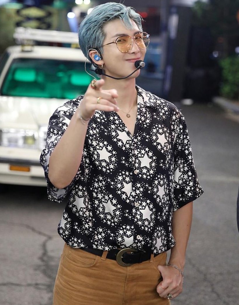 taeginjske_lion's tweet photo. who has a crush on namjoon?? 

namjoon: YOU https://t.co/KYWhEWBsid