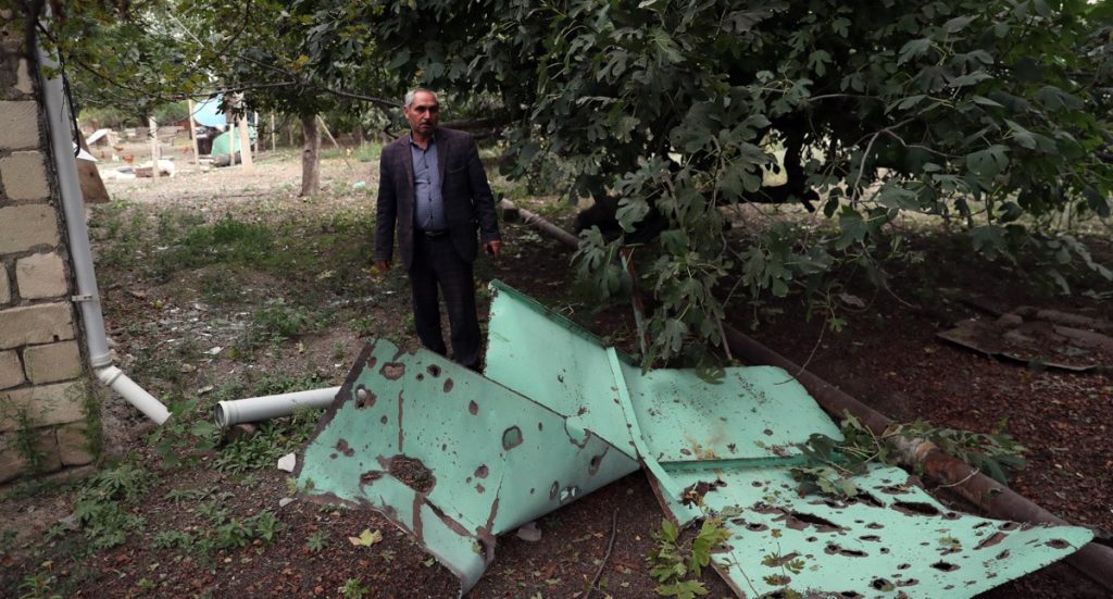 Nişangahda həyat: Azərbaycanın Azad Qaraqoyunlu kəndi atəş xəttində. Foto
bit.ly/34J8N0y
