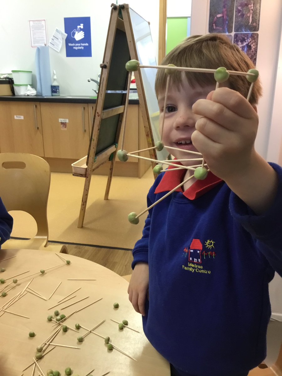 Using peas and cocktail sticks to make anything from spiders to 3 storey houses. The concentration and fun is clear to see. #STEM #architectsofthefuture #purplezone