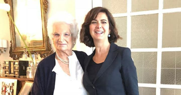 Grazie #LilianaSegre. Ci consegni oggi il testimone della Memoria.

Perché l'orrore che hai conosciuto con la Shoah non torni mai più, dobbiamo difendere i valori della Costituzione antifascista e lottare per i diritti di tutte e di tutti.