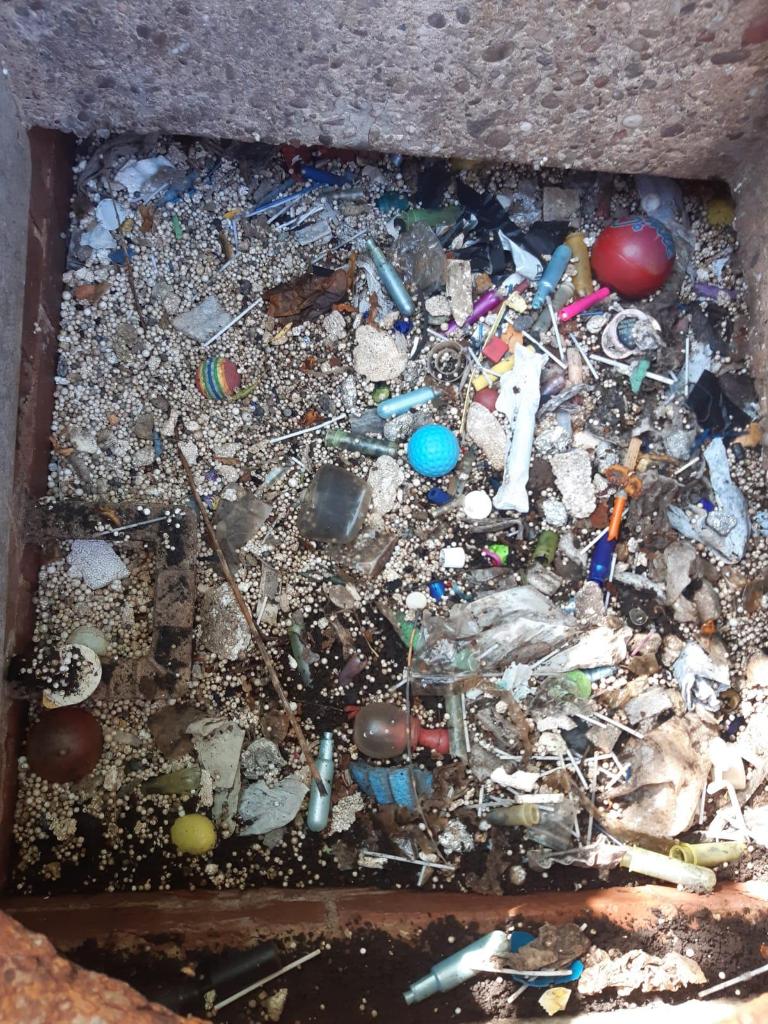 stwater's tweet image. Gross picture alert ! It’s #Unblocktober- an awareness month to improve the health of our drains, sewers and water courses. Look at this blockage found in Coleshill- how did the golf balls get in there? To avoid blockages, please only flush pee, poo and toilet paper!