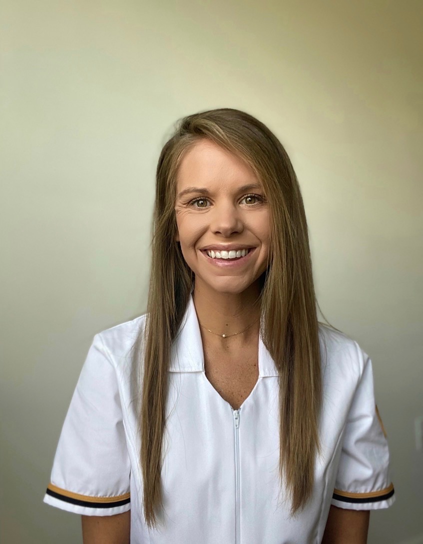 Congratulations to Grace Waldrop, SN, 2020 recipient of the Victoria Hirst Sweeney '10 Nursing Endowed Scholarship! Given by Donna M. &amp; Frank J. Hirst III in memory of their daughter, Victoria Hirst Sweeney, annually to a student passionate about patient advocacy. #CCCSON