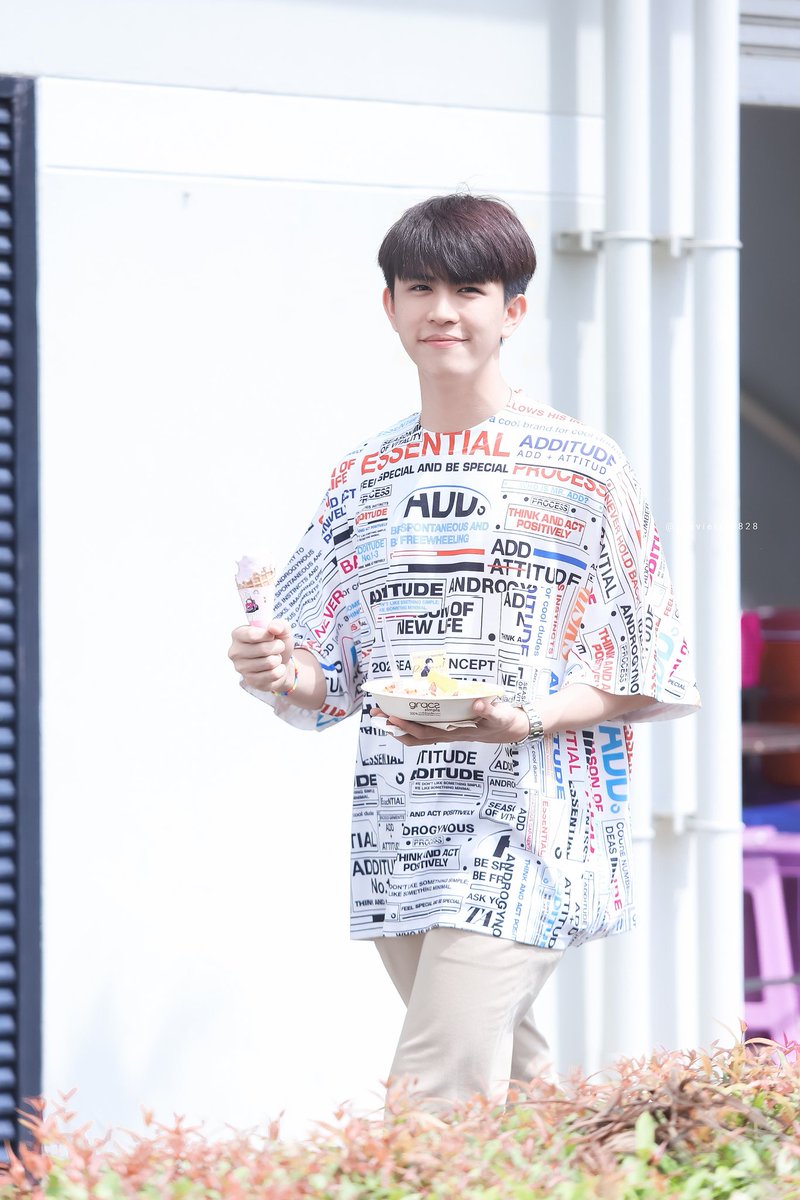 กุ ม ห มั บ แ น้ ว น ะ tweet media