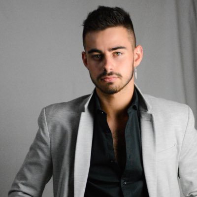soyralph00's tweet photo. #NuevaFotoDePerfil https://t.co/ao8ef64pKi