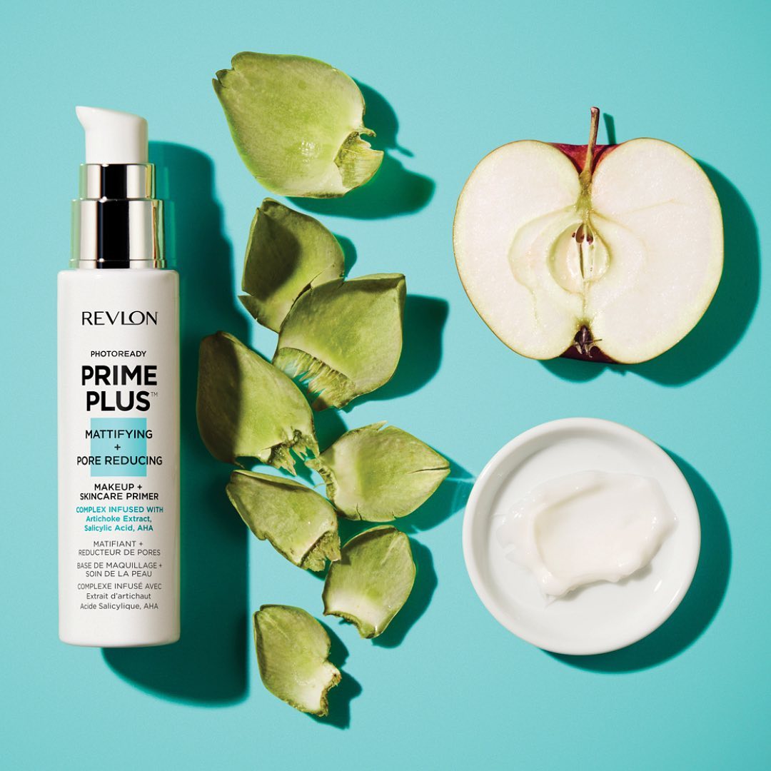 Get to know our NEW #PrimePlus MATTIFYING + PORE REDUCING Primer: 
This formula includes artichoke extract, salicylic acid, AHAs, and apple fruit 🍏 to make pores and fine lines less of a thing, smooth out your skin, and get oil under control – so you can shine all on your own ✨