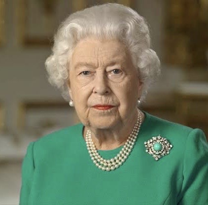 lindahNabusayi's tweet photo. Her Majesty, Queen Elizabeth 11 congratulatory message to @KagutaMuseveni #UgandaAt58  
"It gives me great pleasure to send Your Excellency my warmest greetings on the celebration of your National Day, together with my best wishes for the people of Uganda in the coming year." https://t.co/8peyvWpz60