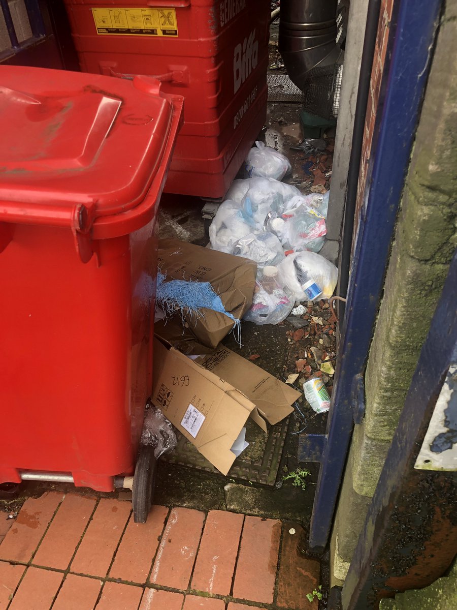 TeesInns's tweet photo. @VirginMoney please can your staff at the Middlesbrough Branch put their rubbish in the bins you have &amp; not on the floor. It could attract rodents etc. https://t.co/z0bQKz7ISf
